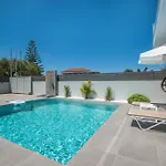 Villa Agaliou By 